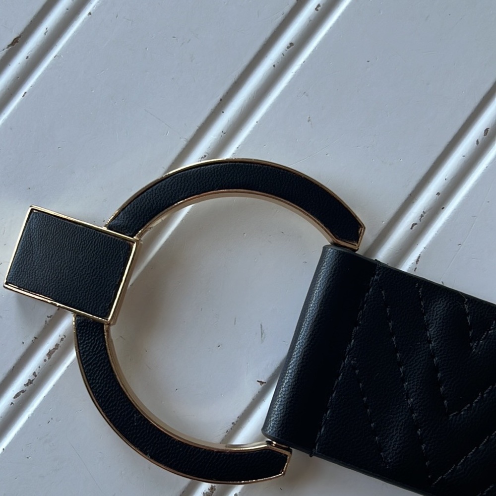 Another line waist belt hook black gold - Picture 4 of 7
